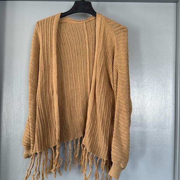 Women's Tan Open Front Cardigan Sweater 3/4 Sleeves Fringe Sz Medium - Picture 1 of 5